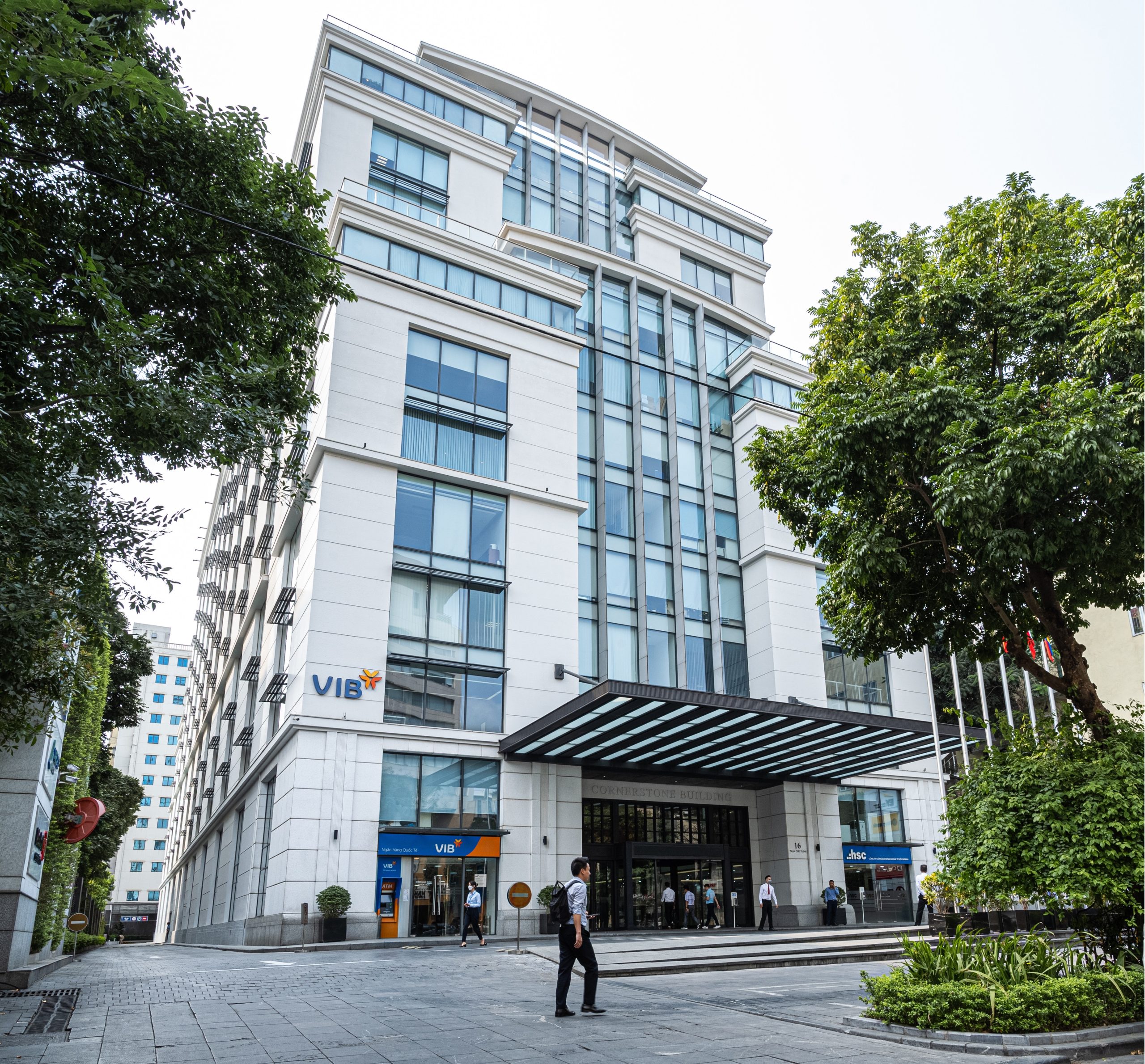 Cornerstone Building - sảnh & không gian văn phòng